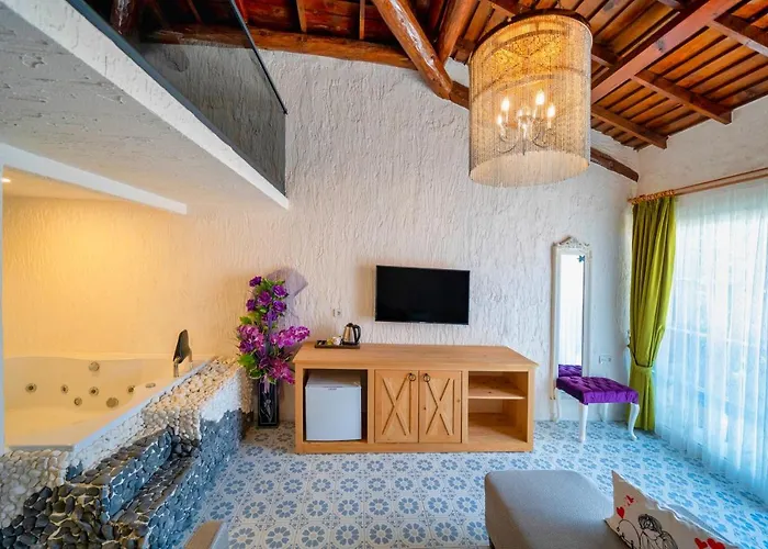 Otel Imparator Ölüdeniz